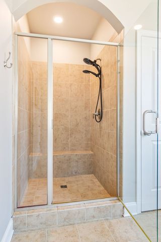 1023 Brixworth Dr, Thompsons Station, TN 37179