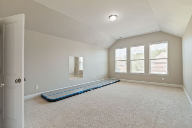 1023 Brixworth Dr, Thompsons Station, TN 37179