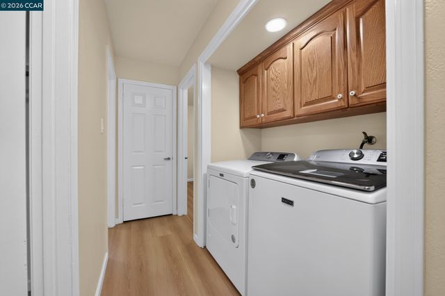1325 Belfair Dr, Pinole, CA 94564