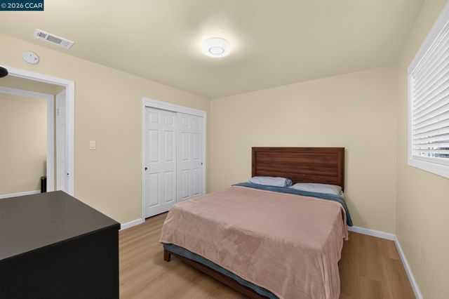 1325 Belfair Dr, Pinole, CA 94564
