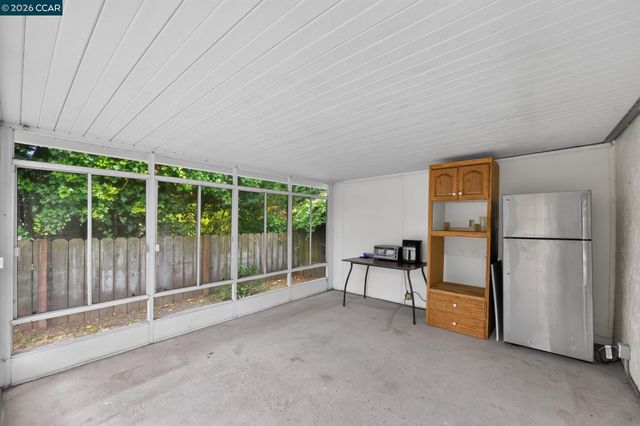 1325 Belfair Dr, Pinole, CA 94564
