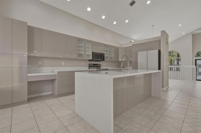 15850 SW 49th Ct, Miramar, FL 33027
