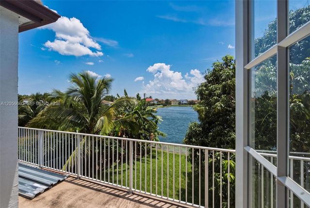 15850 SW 49th Ct, Miramar, FL 33027