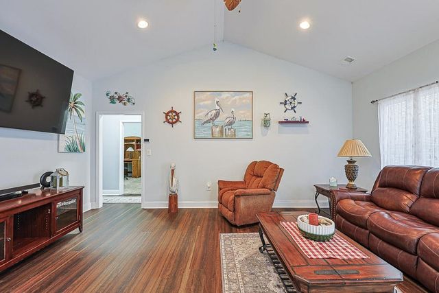 6777 Hampton Rd., Conway, SC 29527