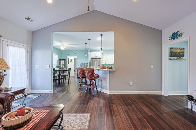 6777 Hampton Rd., Conway, SC 29527