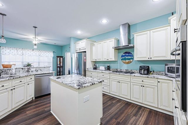 6777 Hampton Rd., Conway, SC 29527