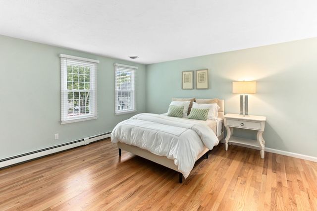 354 Twin Lakes Dr 354, Halifax, MA 02338