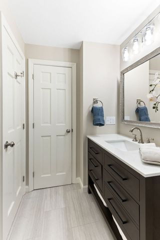 354 Twin Lakes Dr 354, Halifax, MA 02338