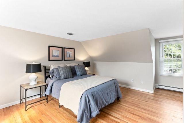 354 Twin Lakes Dr 354, Halifax, MA 02338