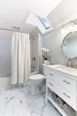 354 Twin Lakes Dr 354, Halifax, MA 02338