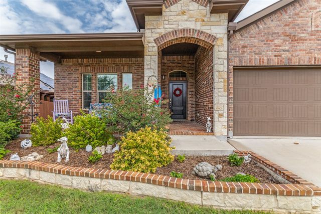1121 Berwick Court, Saginaw, TX 76131