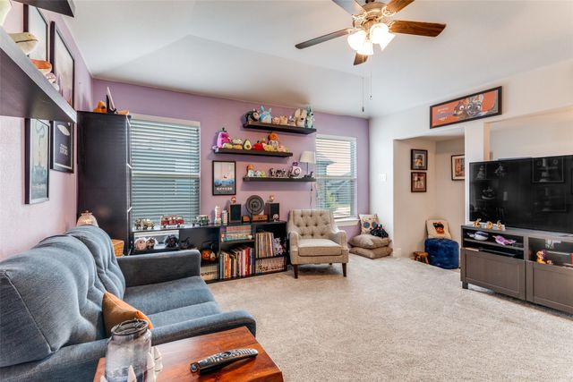 1121 Berwick Court, Saginaw, TX 76131