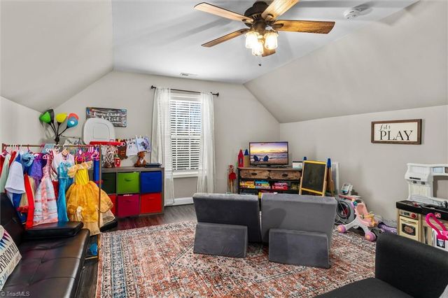 122 Meadow Stone Lane, Mount Airy, NC 27030