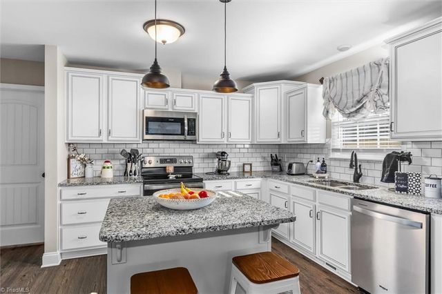 122 Meadow Stone Lane, Mount Airy, NC 27030