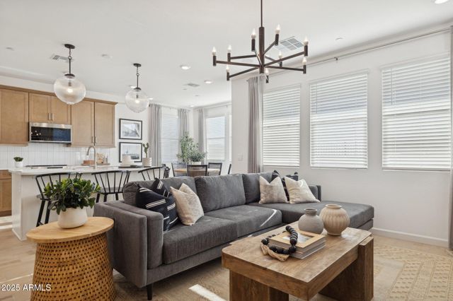 11876 W CARAVEO Place, Peoria, AZ 85383