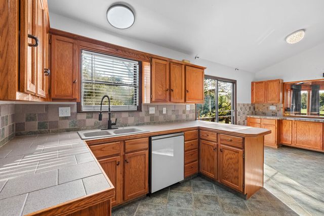 209 Mill Street, Anderson, MO 64831