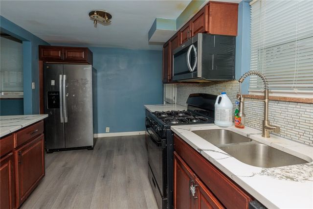222 Clifton Ave, Sharpsburg, PA 15215