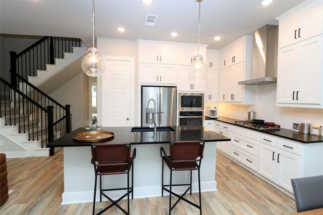 4932 Hidden Grove Drive, Fort Worth, TX 76114