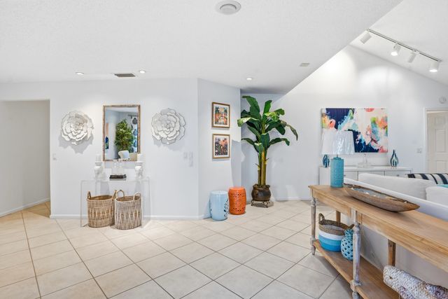 11810 Kiva Drive, Boynton Beach, FL 33437