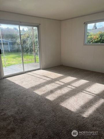 424 Minnesota Street, South Bend, WA 98586