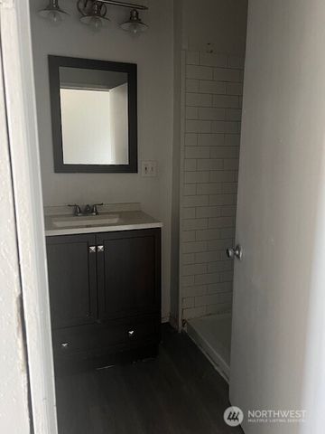 424 Minnesota Street, South Bend, WA 98586