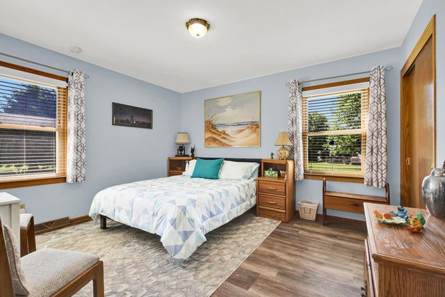 W246N5876 Partridge COURT, Sussex, WI 53089