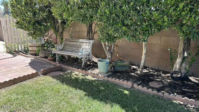 1222 W AVENUE J15, Lancaster, CA 93534