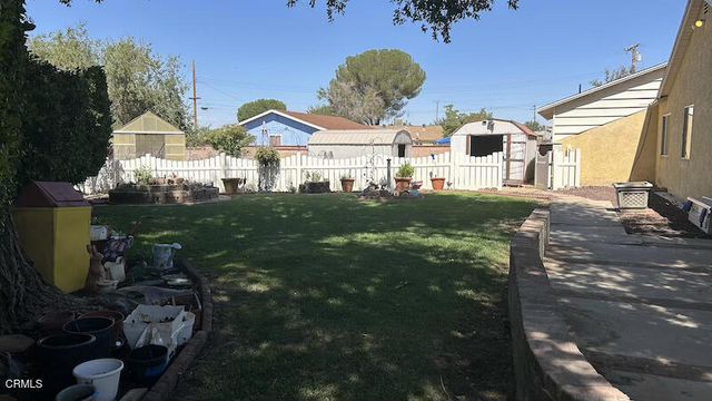 1222 W AVENUE J15, Lancaster, CA 93534