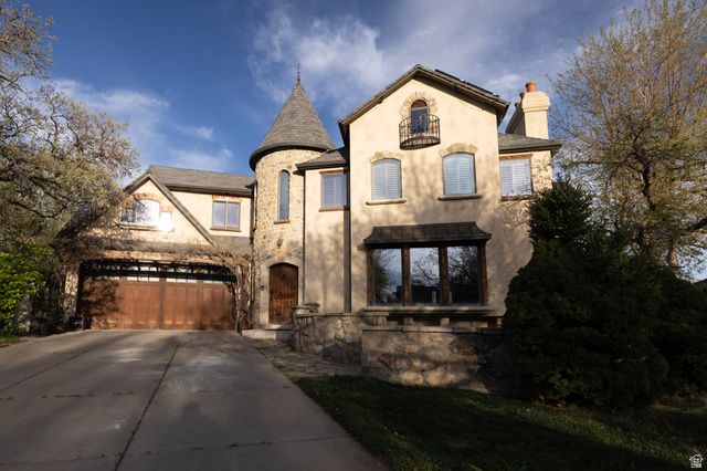 1572 N STAYNER DR, Farmington, UT 84025