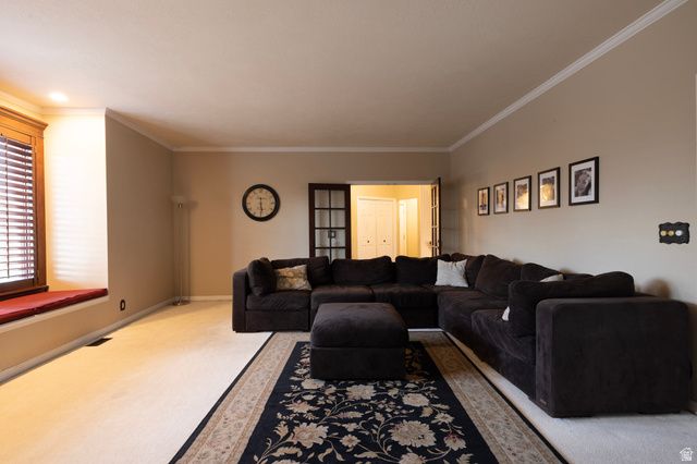 1572 N STAYNER DR, Farmington, UT 84025