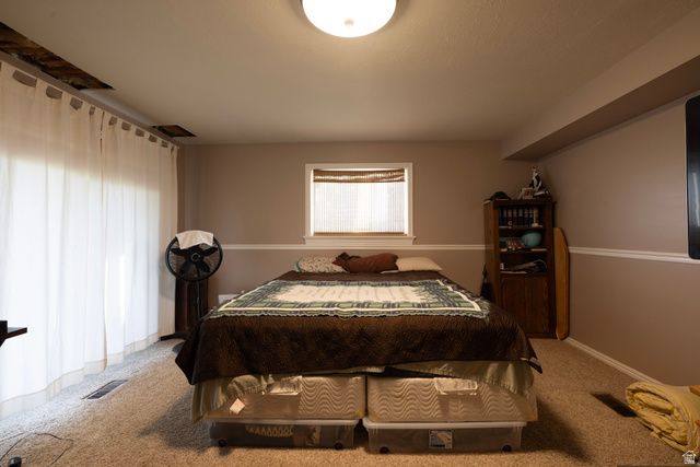1572 N STAYNER DR, Farmington, UT 84025