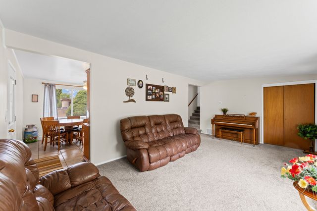 323 N HOLIDAY DR, Brigham City, UT 84302