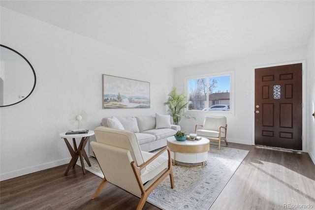 1084 Vaughn Street, Aurora, CO 80011