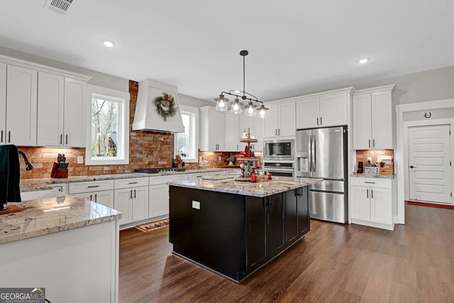 420 Ridge Point Drive, Monticello, GA 31064