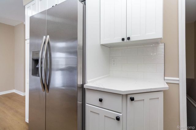 36034 Rolf Street, Westland, MI 48186