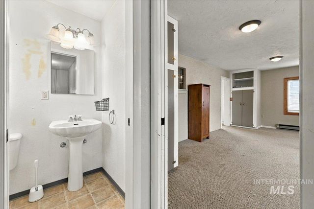 4505 Ustick Rd, Nampa, ID 83687