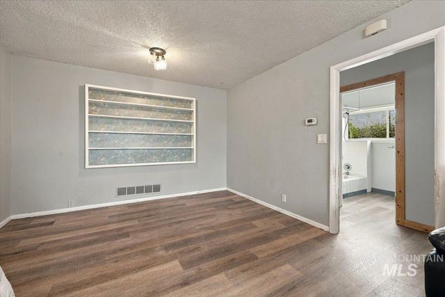 4505 Ustick Rd, Nampa, ID 83687