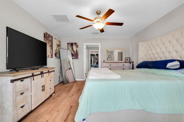 3806 DAISY BLOOM PLACE, Tampa, FL 33619