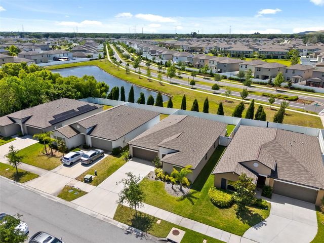 3806 DAISY BLOOM PLACE, Tampa, FL 33619