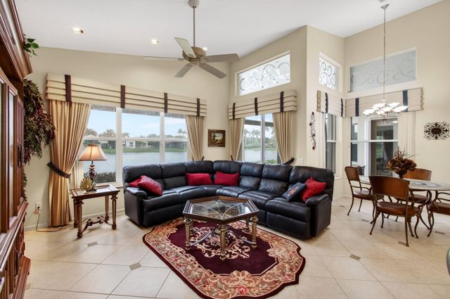 11678 Caracas Boulevard, Boynton Beach, FL 33437