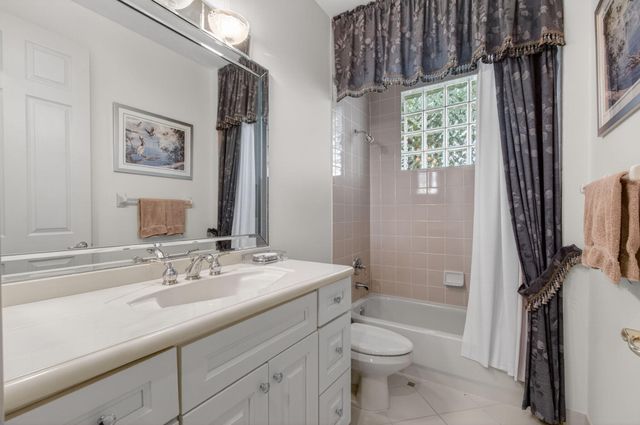 11678 Caracas Boulevard, Boynton Beach, FL 33437