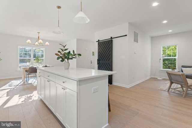 546 PADDOCK LN, Louisa, VA 23093