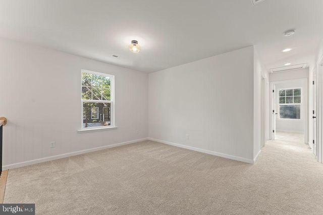 546 PADDOCK LN, Louisa, VA 23093