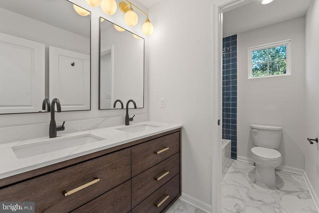 546 PADDOCK LN, Louisa, VA 23093