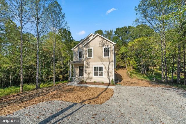 546 PADDOCK LN, Louisa, VA 23093