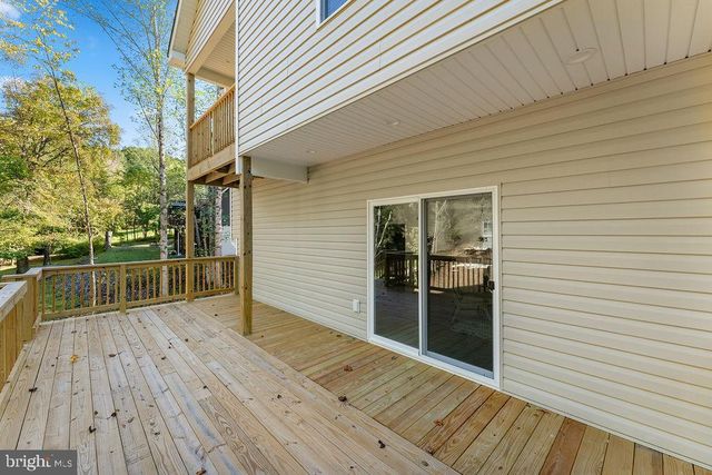 546 PADDOCK LN, Louisa, VA 23093