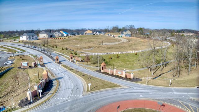 10878 St Andrews Dr, Union, KY 41091