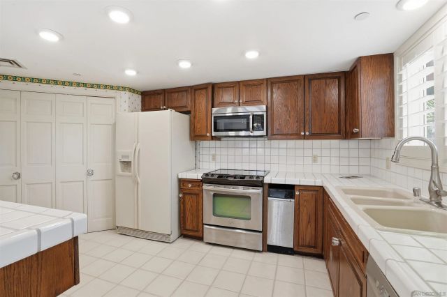 1099 1 street 223, Coronado, CA 92118