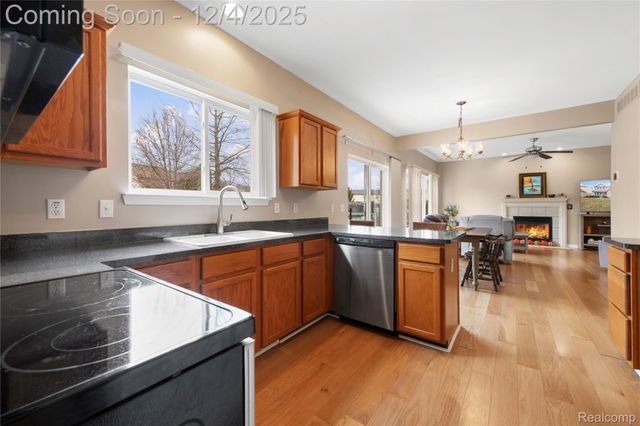 17224 Michigan Heights Drive, Brownstown Charter Township, MI 48174