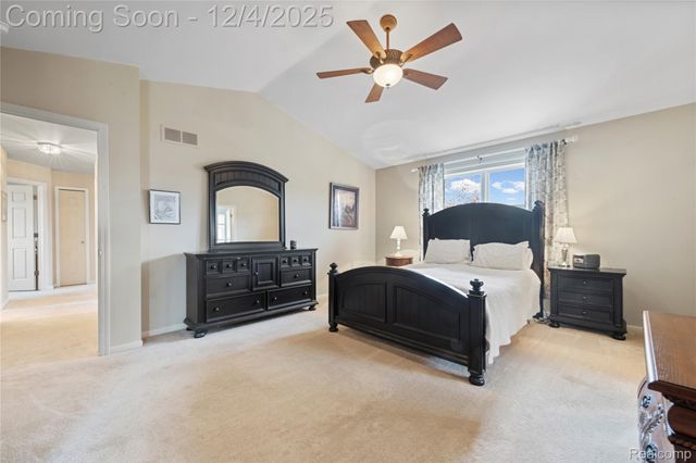 17224 Michigan Heights Drive, Brownstown Charter Township, MI 48174